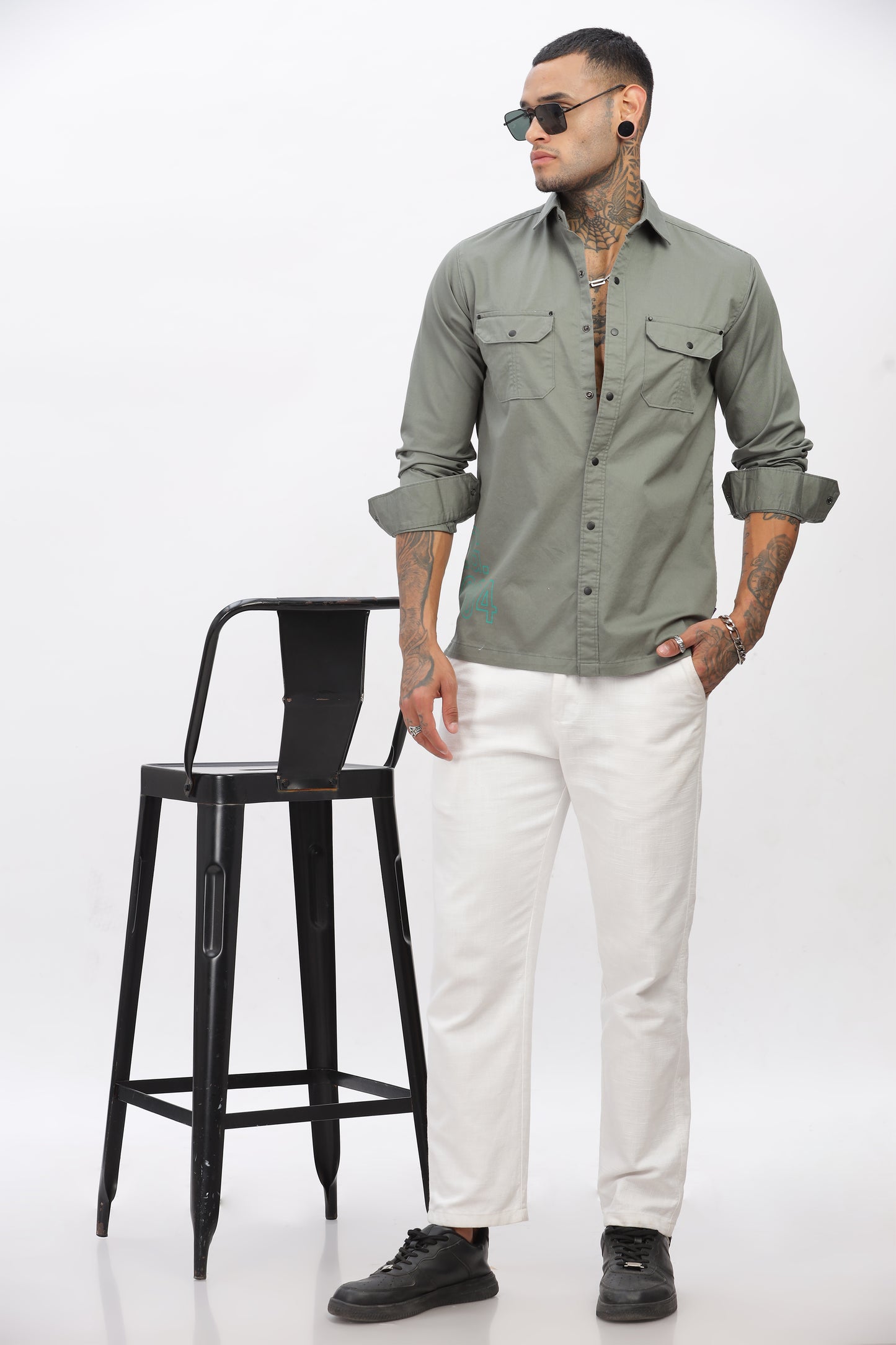 Pista Regular Solid Shirt For Men