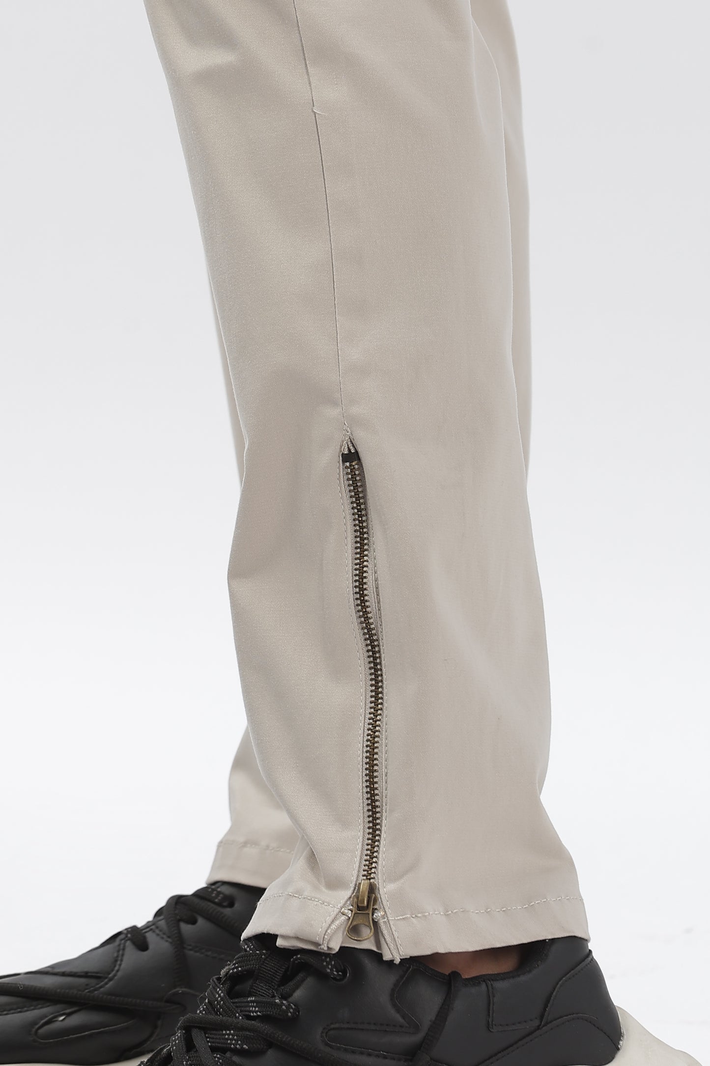 Grey Comfort Fit Cargo Pants