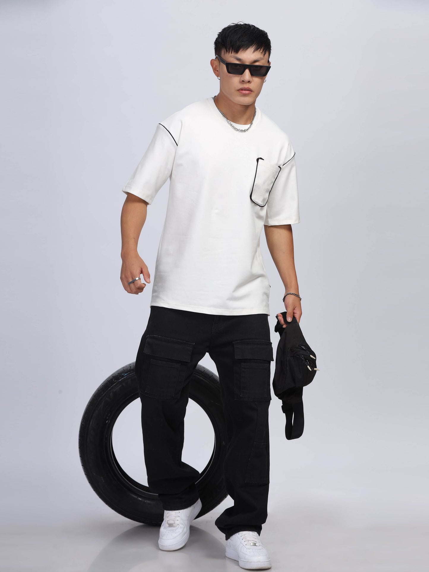 Contrast Stitch White Drop Shoulder T-Shirt